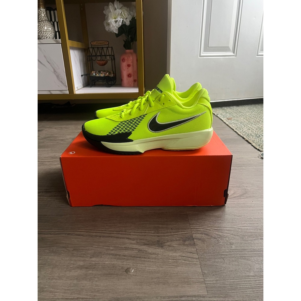 Nike Zoom GT Cut Academy Men's Volt FB2599-700 Size 7.5